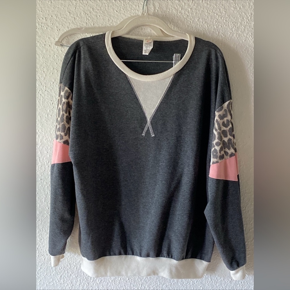7th Ray pullover
